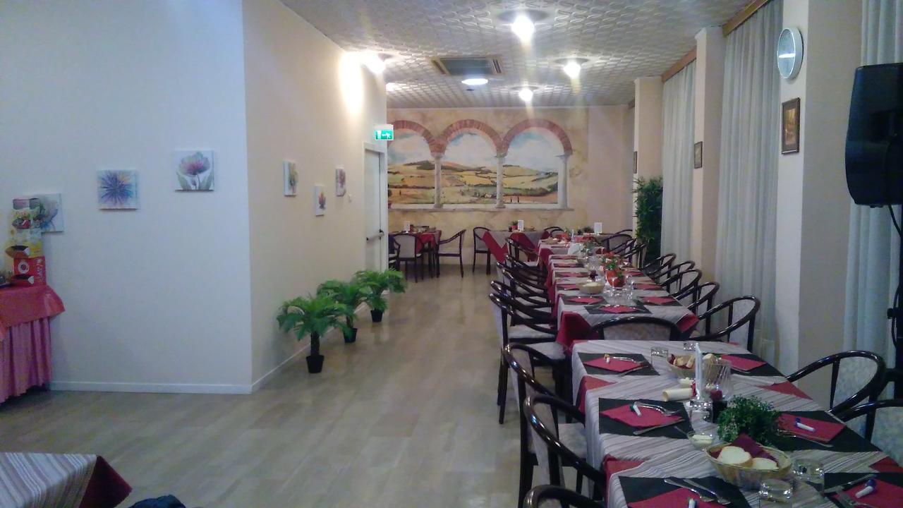Hotel Glenn Rimini Eksteriør bilde